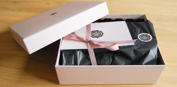 Glossybox – Go inside the Beautylab!