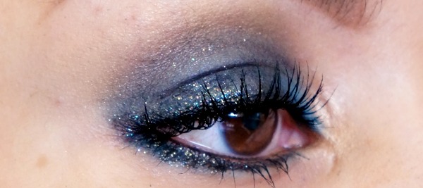 Blue & Glitter eyelook