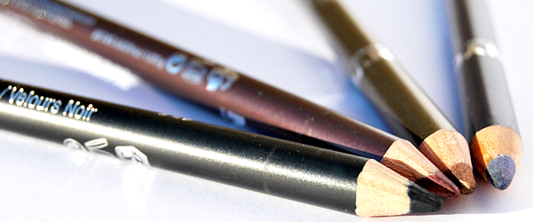 NYC – Showtime velvet eyeliner