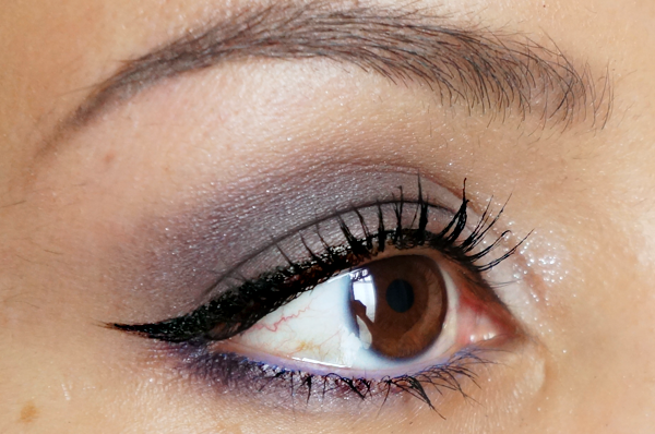 grey & lilac eyelook14