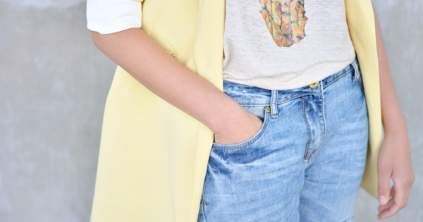 Pineapple Tee outfit