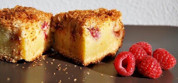 Blondie met witte chocolade en frambozen