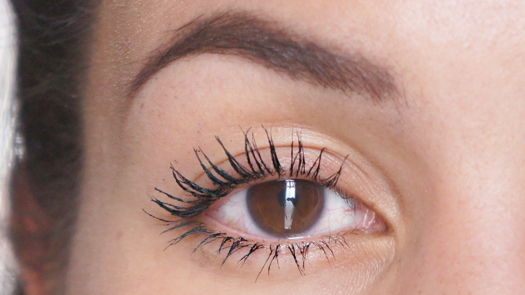 Charlotte Tilbury Legendary Lashes mascara review_ - 7