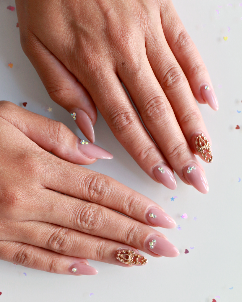 Zware vrachtwagen Depressie ernstig Acrylnagels, hoe bevalt dat nou? ⋆ Beautylab.nl