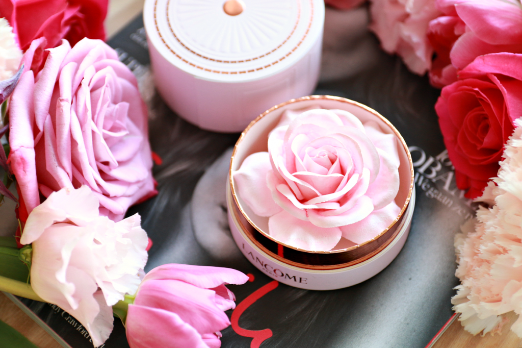 Lancôme La Rôse Blush Poudrer (rose highlighter) review
