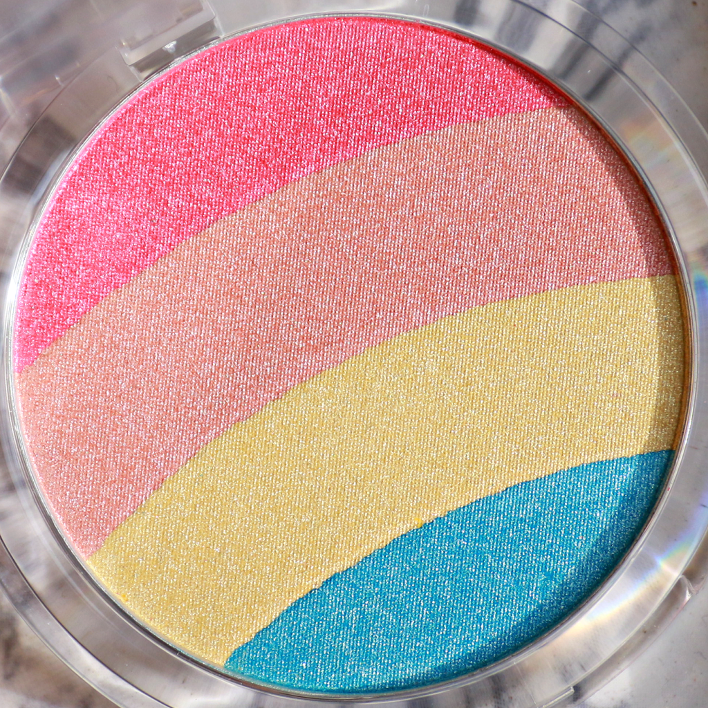 essence Prismatic Rainbow highlighter review_ - 2