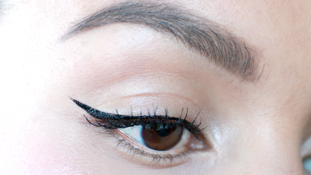 criticus winnaar Thermisch Aha, dus ZO breng je winged eyeliner aan op hooded eyes! ⋆ Beautylab.nl