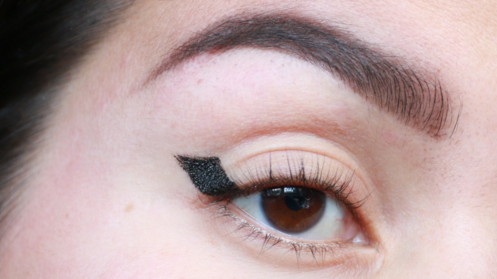 eyeliner tutorial hooded eyes_ - 10