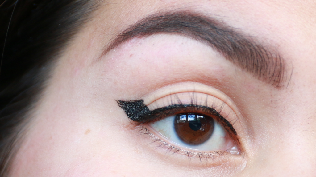 eyeliner tutorial hooded eyes_ - 11