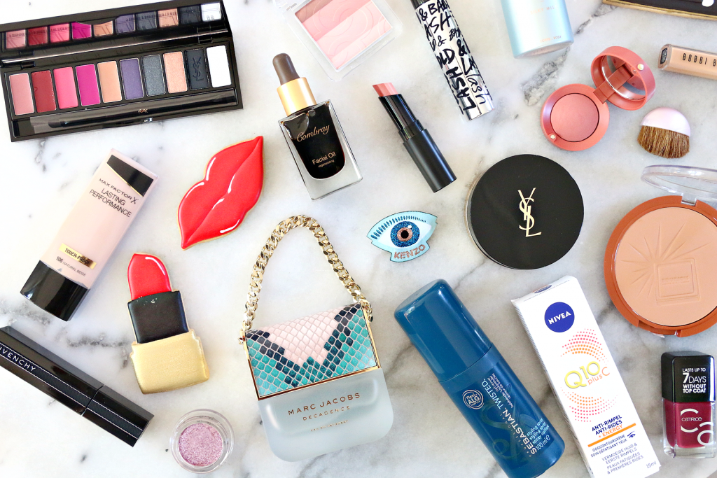 Ik was 4 dagen weg en dit lag er op me te wachten