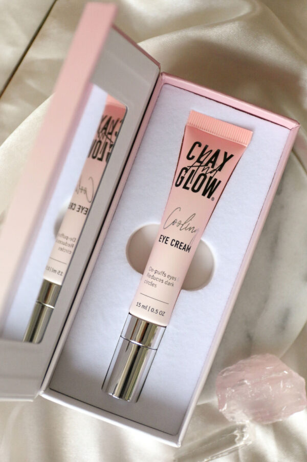Een frisse start? Probeer dan eens de Cooling Eye Cream van Clay And
